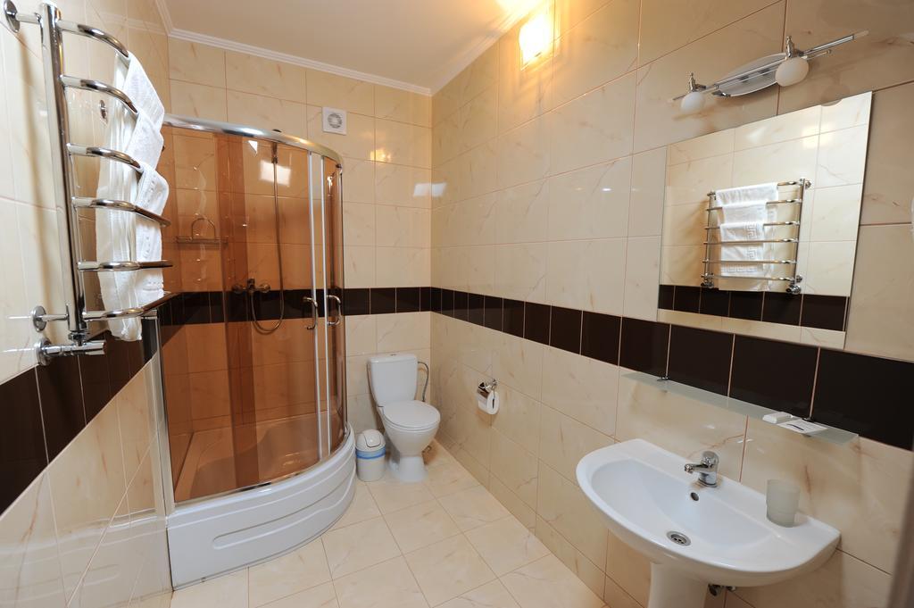 Hotel Bogdan Morsjyn Rom bilde